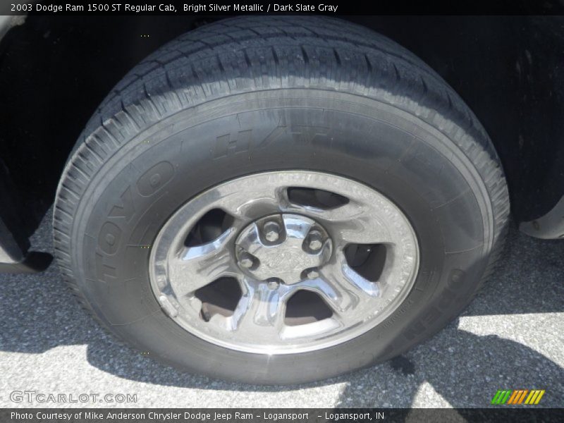 Bright Silver Metallic / Dark Slate Gray 2003 Dodge Ram 1500 ST Regular Cab