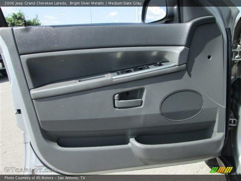 Bright Silver Metallic / Medium Slate Gray 2006 Jeep Grand Cherokee Laredo