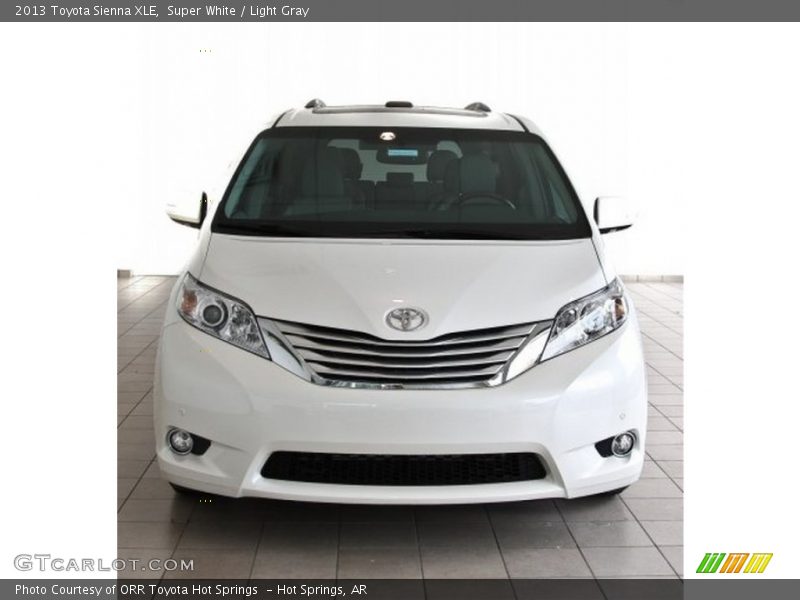 Super White / Light Gray 2013 Toyota Sienna XLE