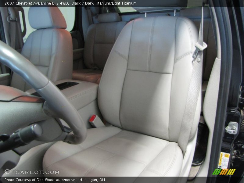 Black / Dark Titanium/Light Titanium 2007 Chevrolet Avalanche LTZ 4WD