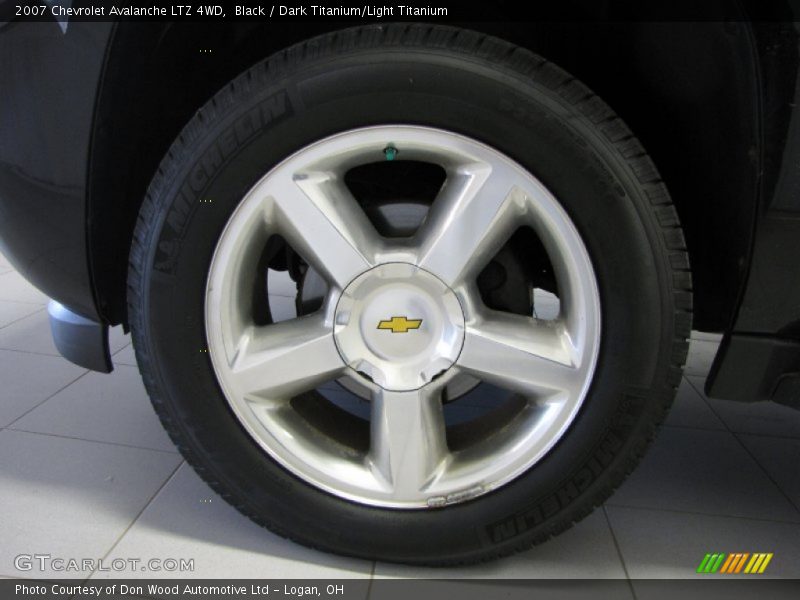 Black / Dark Titanium/Light Titanium 2007 Chevrolet Avalanche LTZ 4WD