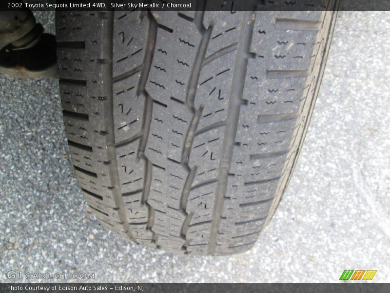 Silver Sky Metallic / Charcoal 2002 Toyota Sequoia Limited 4WD