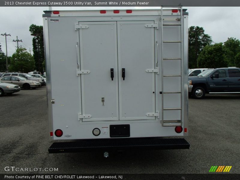 Summit White / Medium Pewter 2013 Chevrolet Express Cutaway 3500 Utility Van