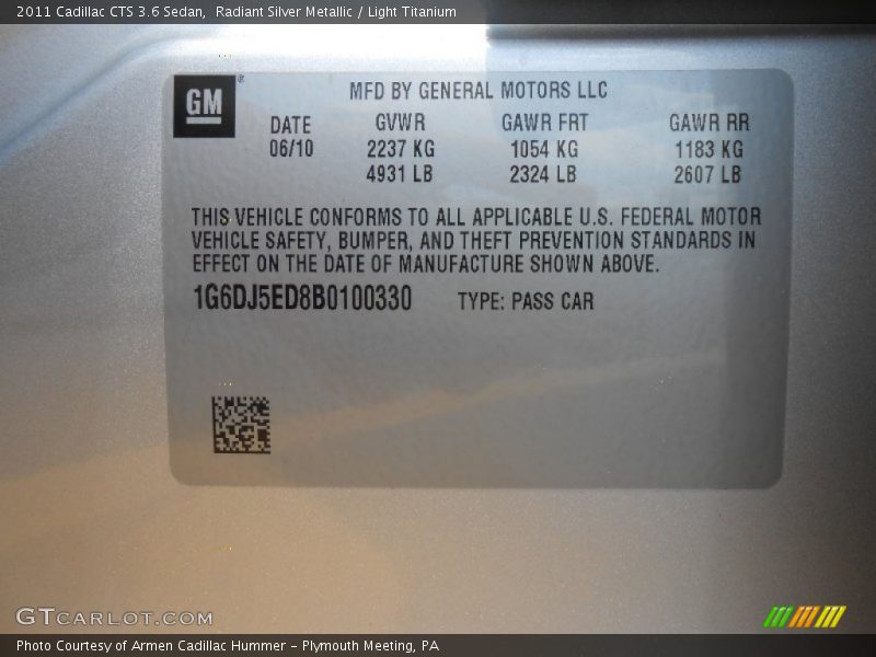 Radiant Silver Metallic / Light Titanium 2011 Cadillac CTS 3.6 Sedan