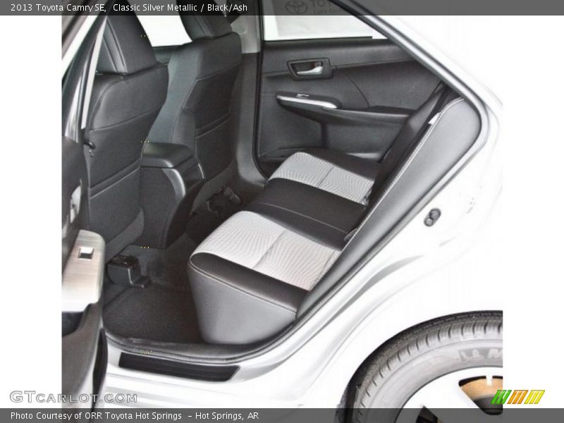 Classic Silver Metallic / Black/Ash 2013 Toyota Camry SE