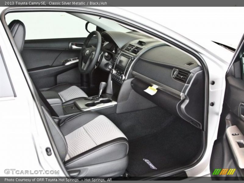 Classic Silver Metallic / Black/Ash 2013 Toyota Camry SE