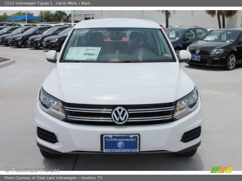 Candy White / Black 2013 Volkswagen Tiguan S
