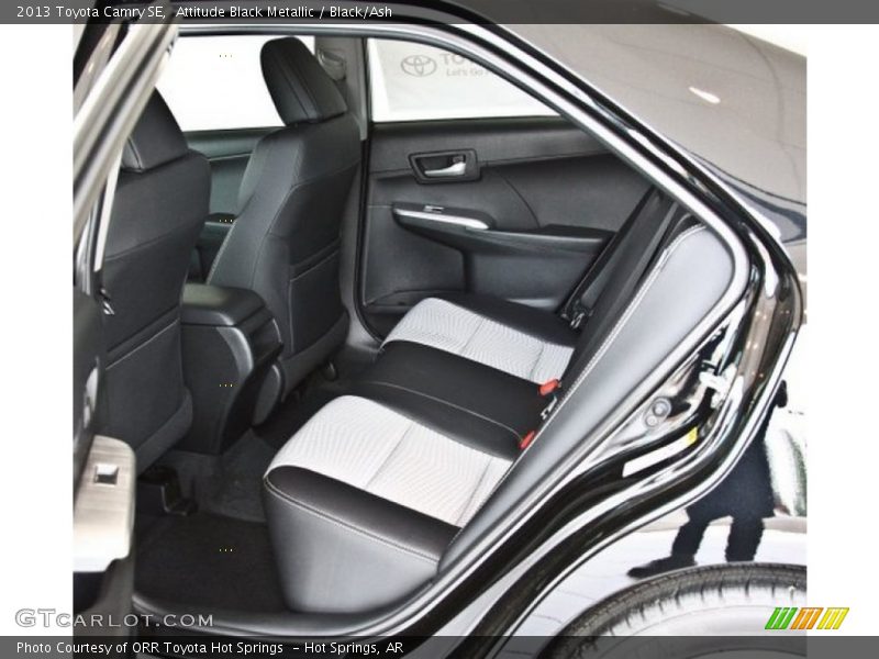 Attitude Black Metallic / Black/Ash 2013 Toyota Camry SE