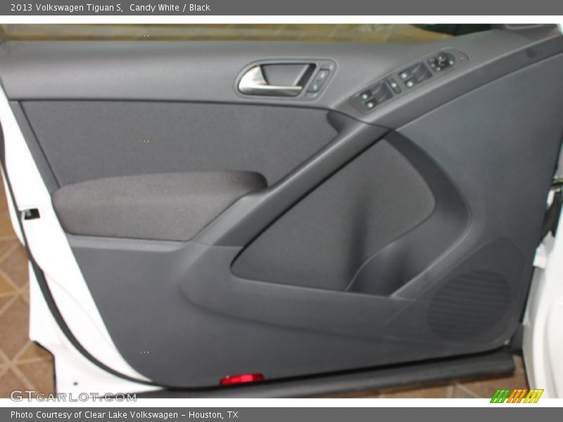 Candy White / Black 2013 Volkswagen Tiguan S