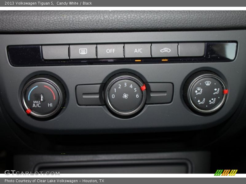 Candy White / Black 2013 Volkswagen Tiguan S