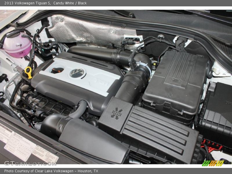 Candy White / Black 2013 Volkswagen Tiguan S