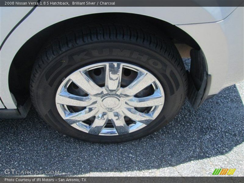 Brilliant Silver / Charcoal 2008 Nissan Versa 1.8 S Hatchback