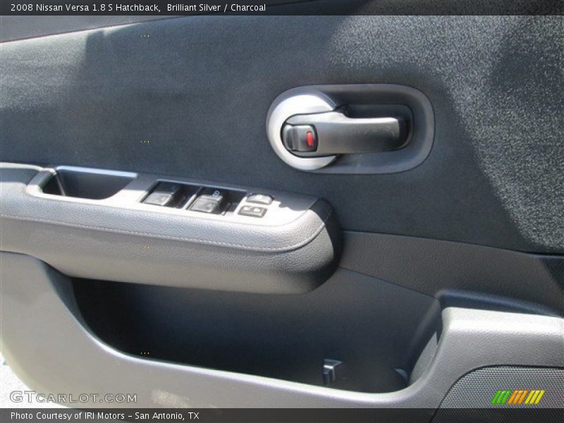 Brilliant Silver / Charcoal 2008 Nissan Versa 1.8 S Hatchback