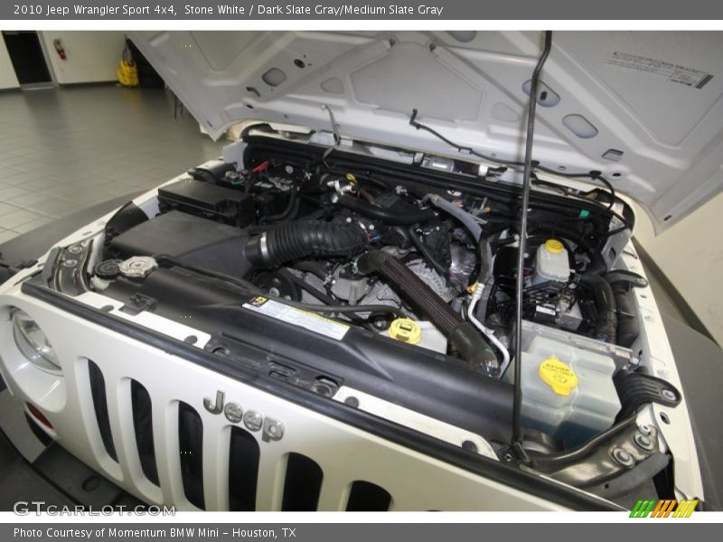 Stone White / Dark Slate Gray/Medium Slate Gray 2010 Jeep Wrangler Sport 4x4
