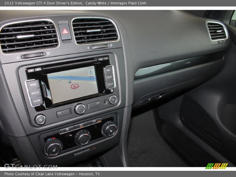 Candy White / Interlagos Plaid Cloth 2013 Volkswagen GTI 4 Door Driver's Edition
