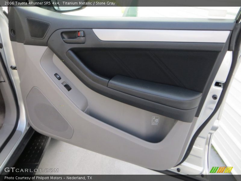 Titanium Metallic / Stone Gray 2006 Toyota 4Runner SR5 4x4