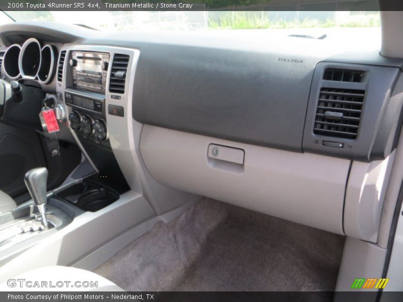 Titanium Metallic / Stone Gray 2006 Toyota 4Runner SR5 4x4