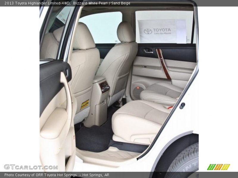 Blizzard White Pearl / Sand Beige 2013 Toyota Highlander Limited 4WD