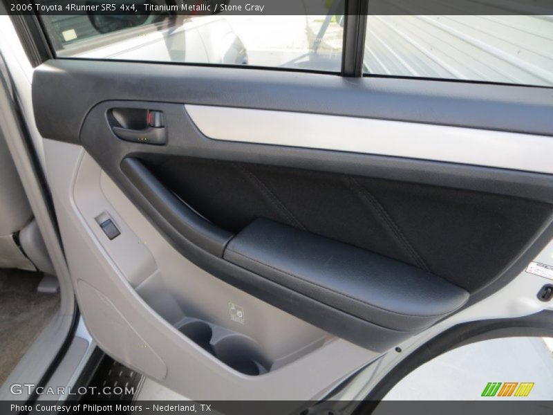 Titanium Metallic / Stone Gray 2006 Toyota 4Runner SR5 4x4