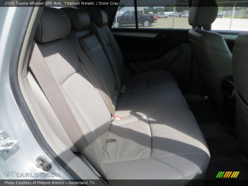 Titanium Metallic / Stone Gray 2006 Toyota 4Runner SR5 4x4