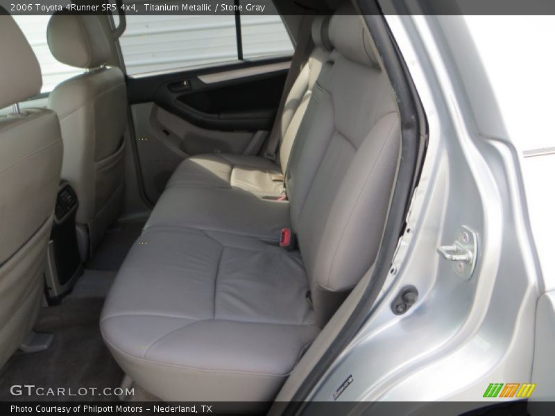 Titanium Metallic / Stone Gray 2006 Toyota 4Runner SR5 4x4