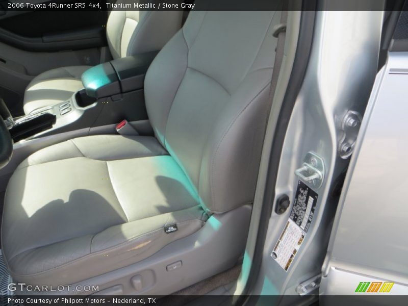 Titanium Metallic / Stone Gray 2006 Toyota 4Runner SR5 4x4