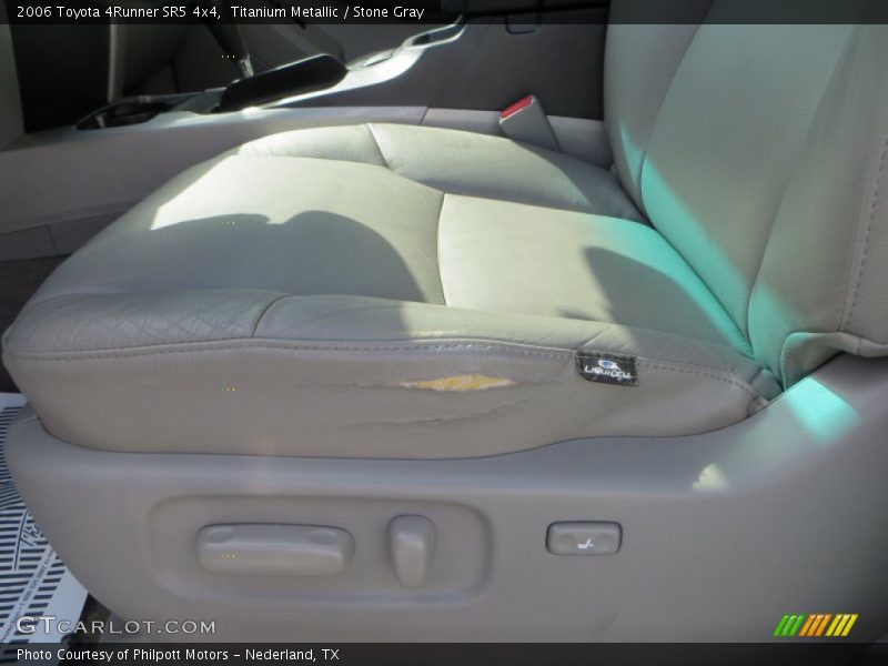 Titanium Metallic / Stone Gray 2006 Toyota 4Runner SR5 4x4