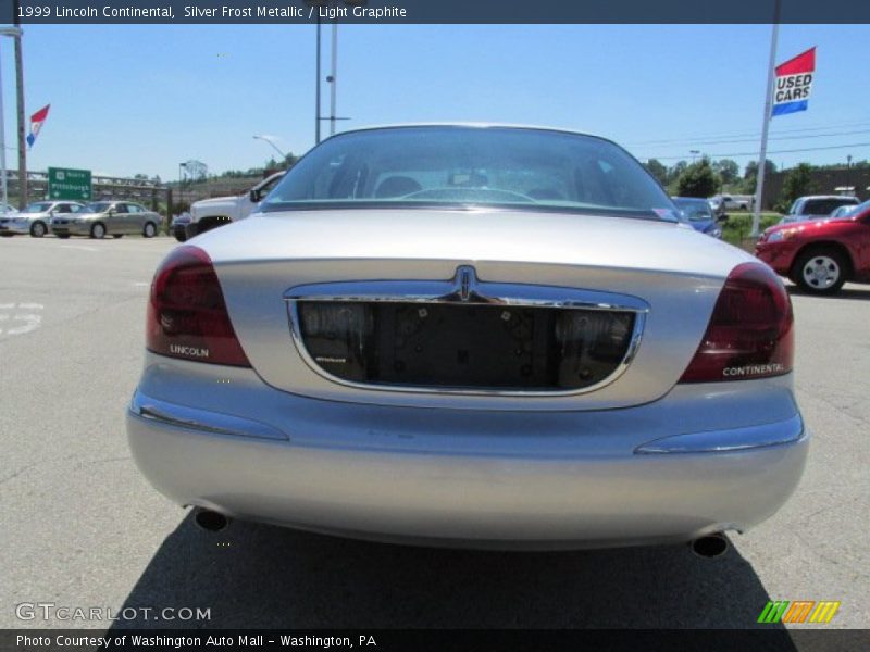 Silver Frost Metallic / Light Graphite 1999 Lincoln Continental