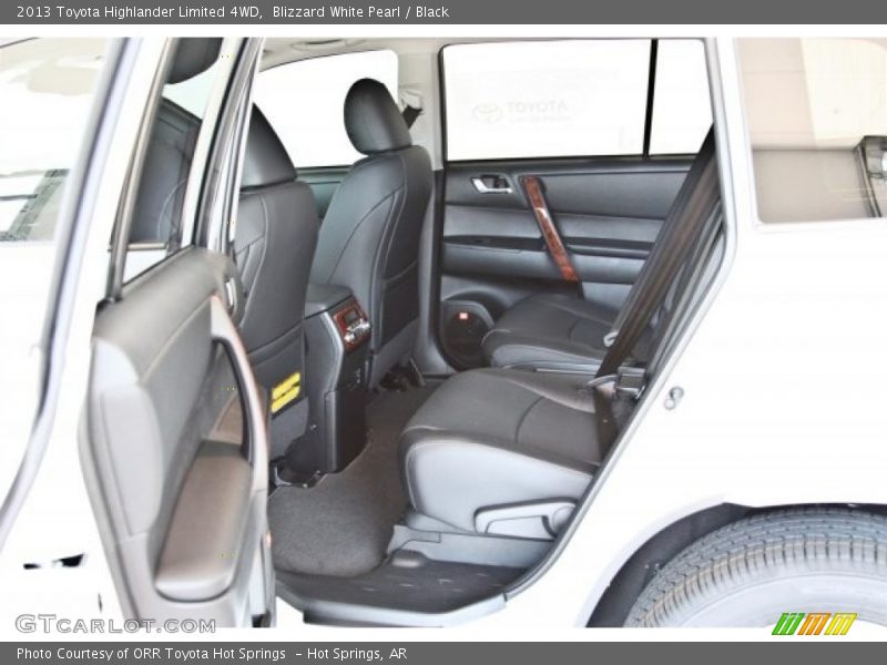 Blizzard White Pearl / Black 2013 Toyota Highlander Limited 4WD