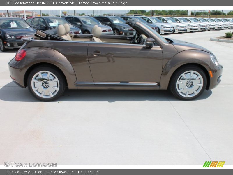 Toffee Brown Metallic / Beige 2013 Volkswagen Beetle 2.5L Convertible