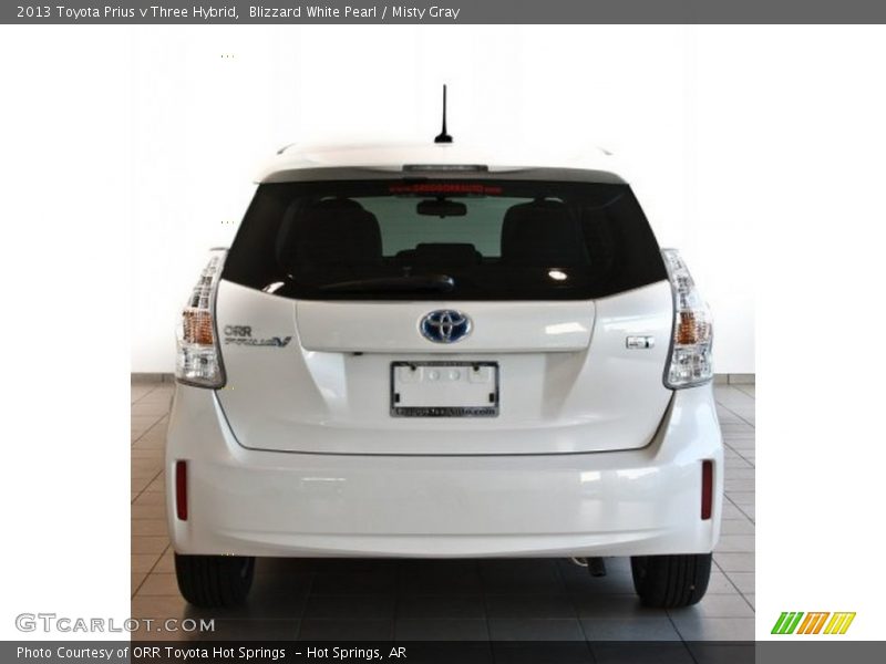 Blizzard White Pearl / Misty Gray 2013 Toyota Prius v Three Hybrid