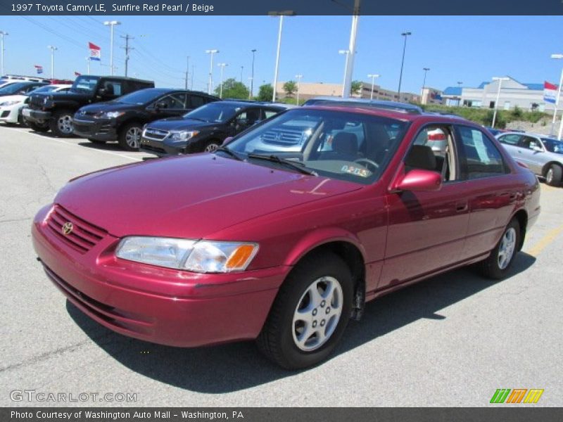 Sunfire Red Pearl / Beige 1997 Toyota Camry LE