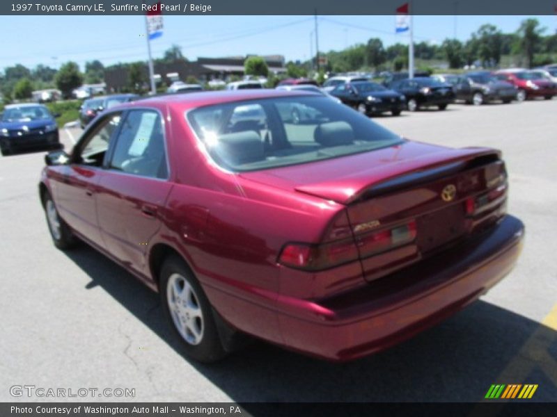 Sunfire Red Pearl / Beige 1997 Toyota Camry LE