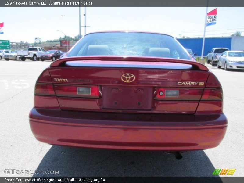 Sunfire Red Pearl / Beige 1997 Toyota Camry LE