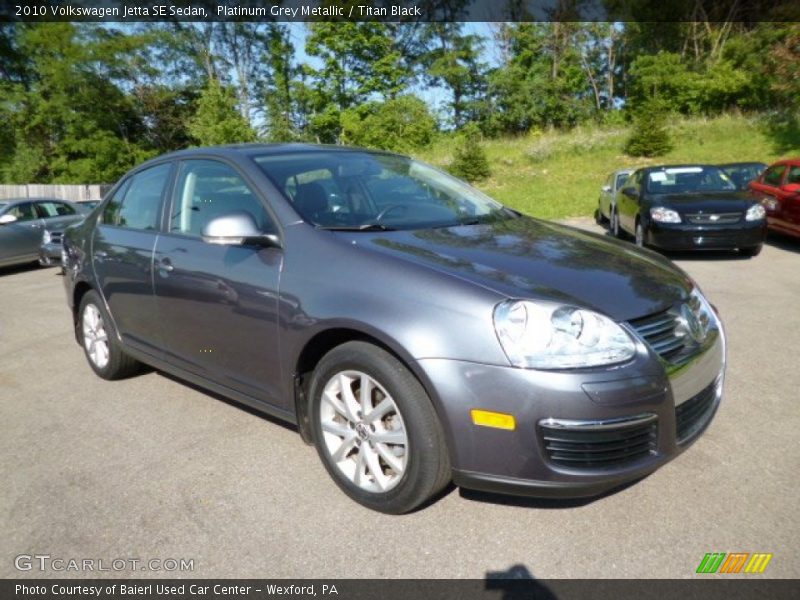 Front 3/4 View of 2010 Jetta SE Sedan