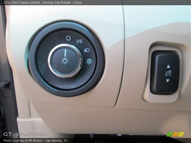 Sterling Gray Metallic / Dune 2013 Ford Taurus Limited