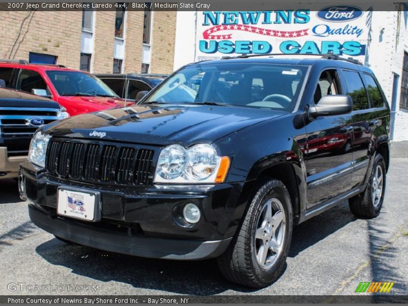 Black / Medium Slate Gray 2007 Jeep Grand Cherokee Laredo 4x4