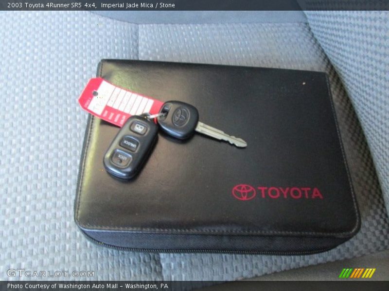 Keys of 2003 4Runner SR5 4x4