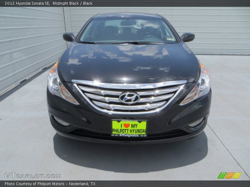 Midnight Black / Black 2013 Hyundai Sonata SE