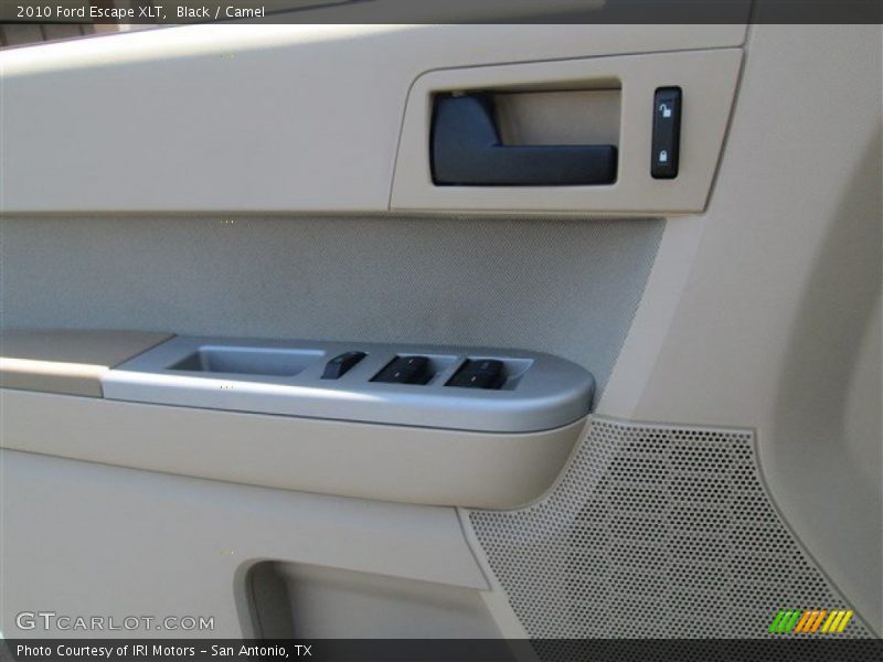 Black / Camel 2010 Ford Escape XLT