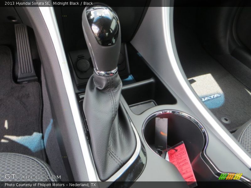 Midnight Black / Black 2013 Hyundai Sonata SE