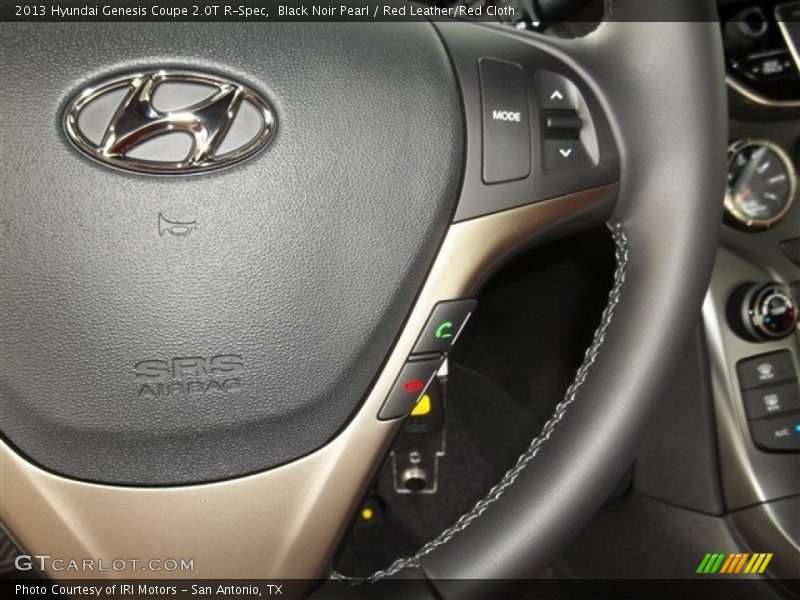  2013 Genesis Coupe 2.0T R-Spec Steering Wheel