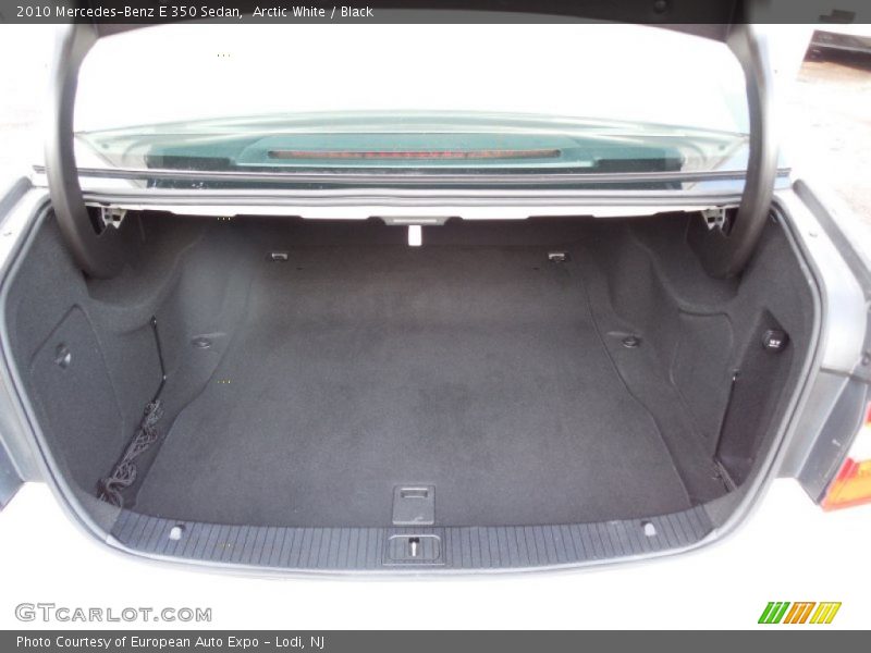 Arctic White / Black 2010 Mercedes-Benz E 350 Sedan