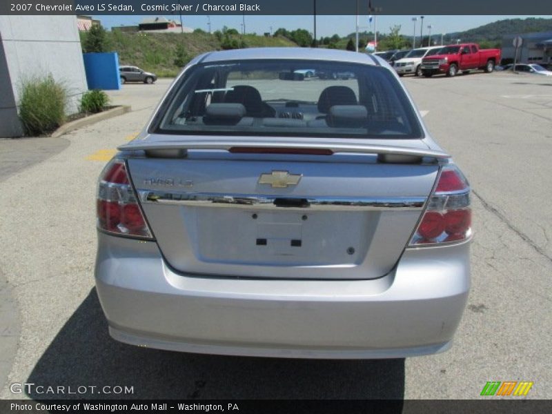 Cosmic Silver / Charcoal Black 2007 Chevrolet Aveo LS Sedan