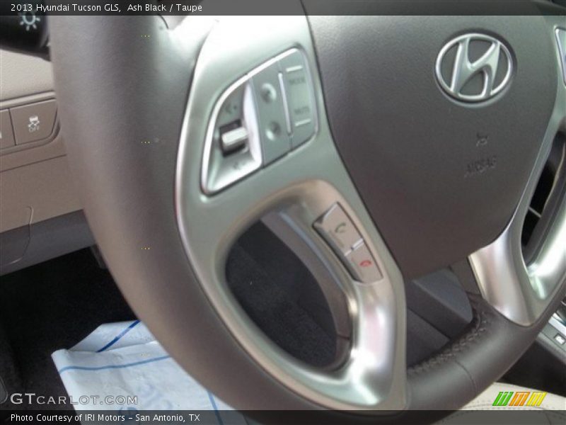 Ash Black / Taupe 2013 Hyundai Tucson GLS