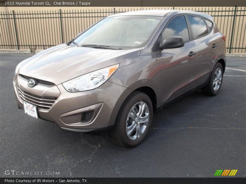 Chai Bronze / Taupe 2013 Hyundai Tucson GL