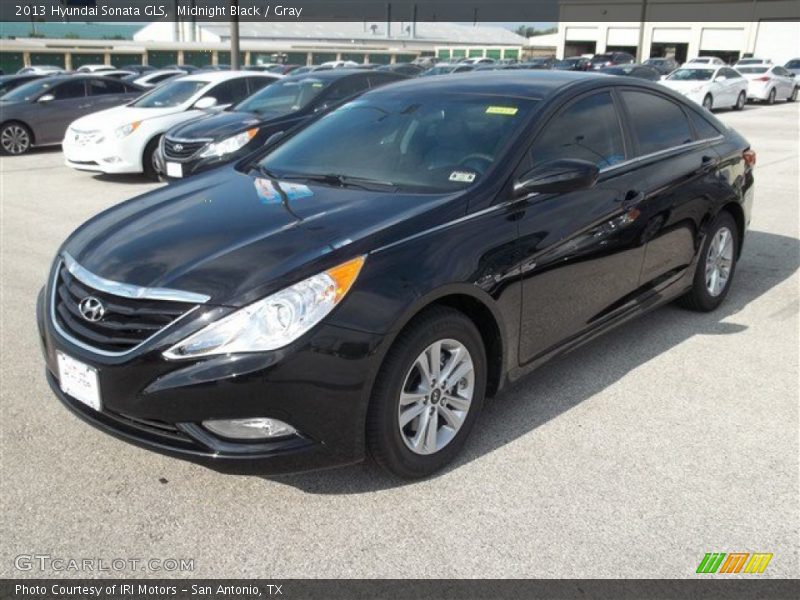 Midnight Black / Gray 2013 Hyundai Sonata GLS