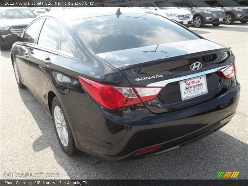 Midnight Black / Gray 2013 Hyundai Sonata GLS
