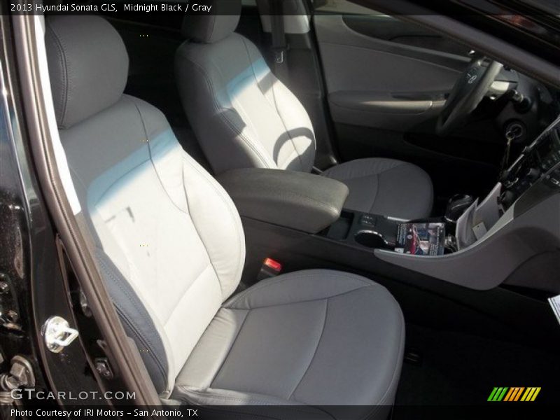 Midnight Black / Gray 2013 Hyundai Sonata GLS