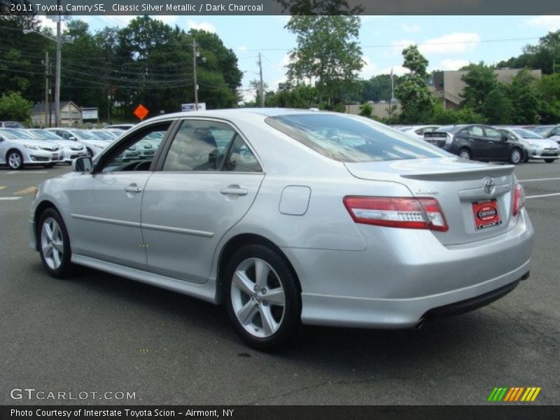 Classic Silver Metallic / Dark Charcoal 2011 Toyota Camry SE